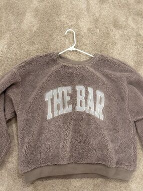 The Bar gigi sweatshirt